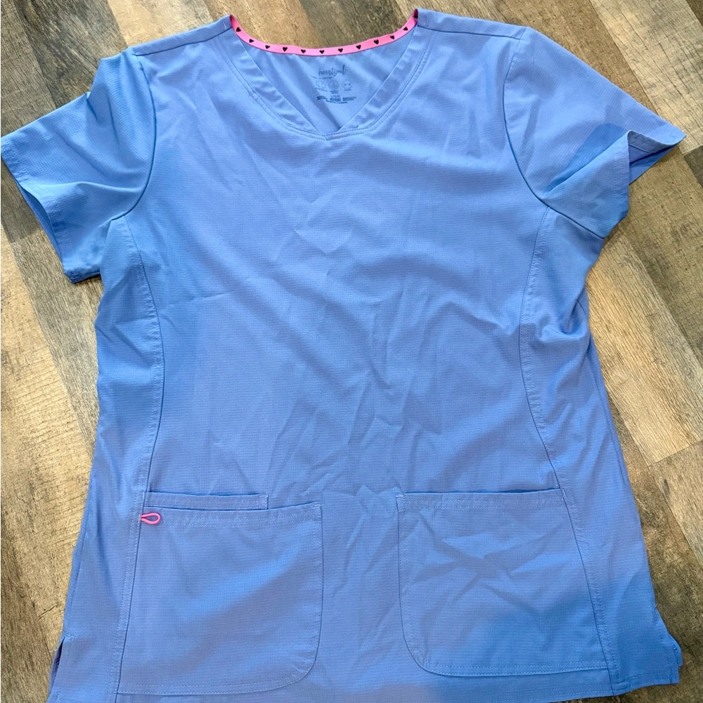 2 HeartSoul Women's 3-Pocket Pitter-Pat V-Neck Scrub Top - Ceil Blue, Large